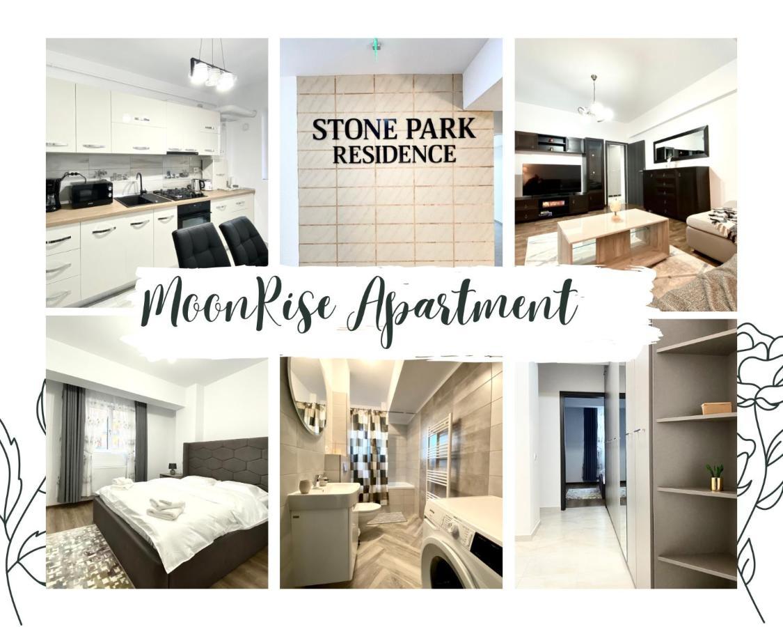 Moonrise Apartment Brasov Luaran gambar